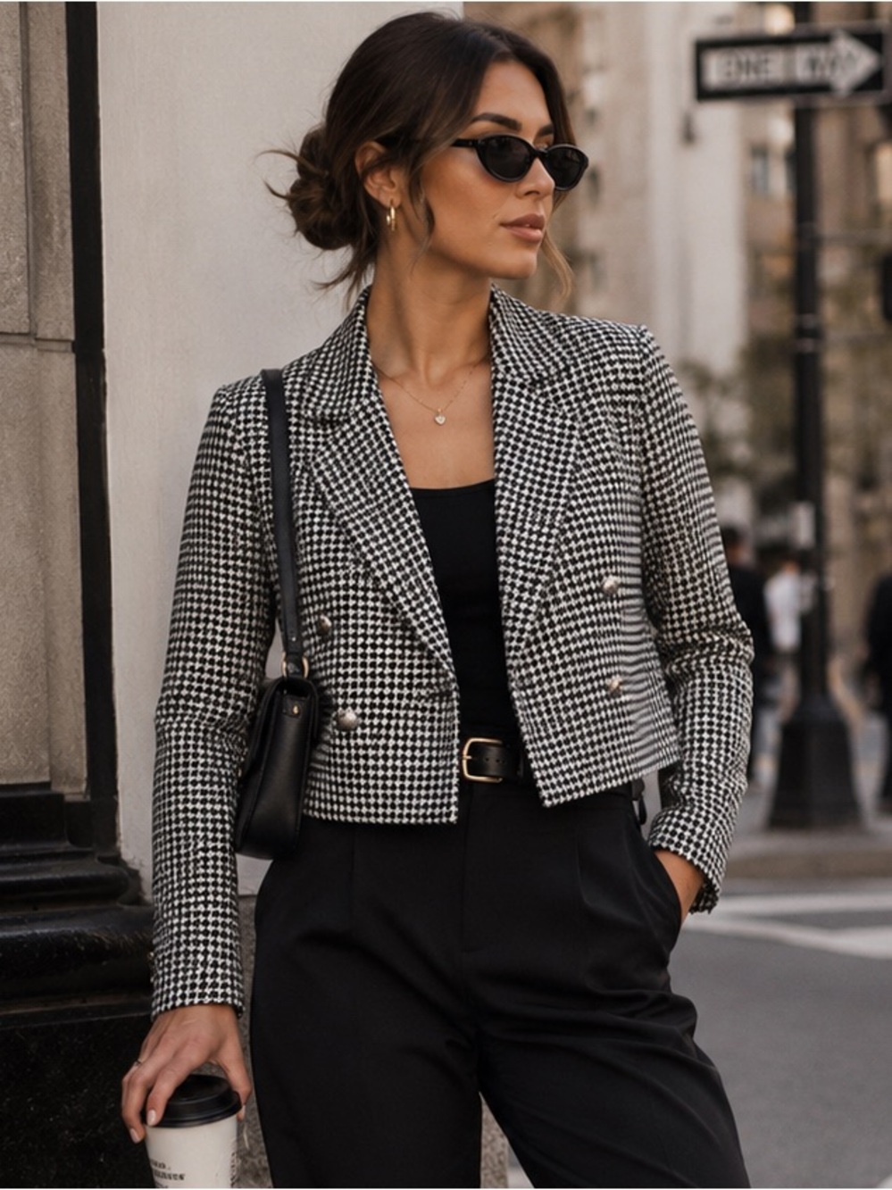Tahari Women’s Cropped Houndstooth Blazer Jacket - Black & White XS